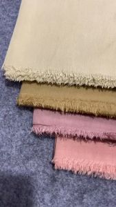 Hijab Segi Empat Saudia Rawis Premium - Kerudung Poliester Warna Netral