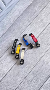 BREKET TABUNG /BREKET TIANG TABUNG MINYAK REM MOSCOW TABUNG MINYAK REM PEGANGAN DI MOTOR / BREKET TABUNG PEGANGAN TABUNG MINYAK REM BREKET ORIGINAL BRAND MOSCOW PEMAKAIAN PLUG AND PLAY UNIVERSAL ALL MOTOR vega cbr nmax vario lexi nmax sat fu beat fino dll