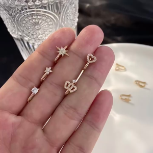 Perhiasan Tindik Clip Hidung /Kerabu Hidung Stainles stell / Anting Hidung tanpa tindik / Tempel jepit Gaya Korea cosette /Gold Silver / Harga per 1pcs