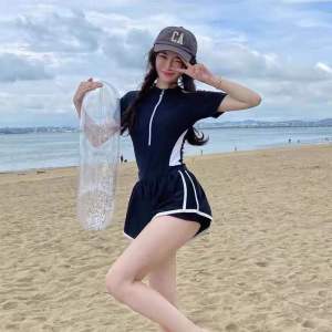 Conservative Womens One-Piece Swimsuit Summer Slimming Tummy Covering 2024 New Style Conservatism Sunscreen Gymnastic Pool Special Use