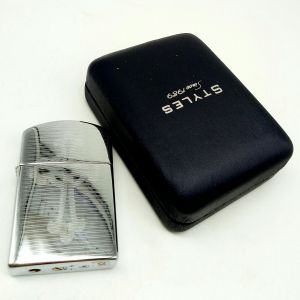 Windproof Flame Lighter /Api bara