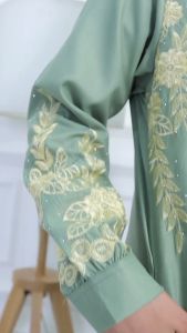 REALPICK! (M-L-XL-XXL) GAMIS HAJRAH SARILA BAHAN KATUN YOYOBO BORDIRD (GOLD) TERBARU 2024 GAMIS PESTA LEBARAN