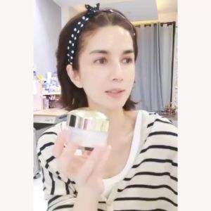 Veedaa Gold Overnight Mask มาสก์ทองคำ วีด้า 15 g. เพิ่มความกระจ่างใส ดูมีออร่า