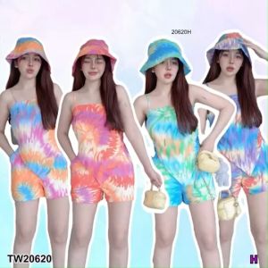 เสื้อสายเดี่ยวมัดย้อม กางเกงขาสั้น หมวกทรงบัคเก็ต Set of 2 pieces: tie-dyed tank top + shorts + bucket hat