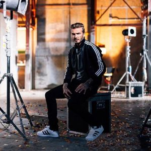 อ่อนเยาว์ ลำลอง หนังแกะแท้ เสื้อแจ็คเก็ตหนัง ซิป ดีไซน์ แฟชั่นสไตล์สั้น Urban ฤดูใบไม้ผลิ ผู้ชายพักผ่อน หนัง เสื้อโค้ท