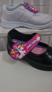 รองเท้านักเรียนอนุบาล Gerry Gang ลายม้าโพนี่ มีไฟ💥  รองเท้าพละ รองเท้านักเรียนสีดำหญิง ใหม่ G6509-G6510