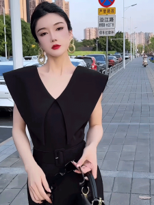 Fashionable Slimming Summer Romper High Waist Sharp Collar Elegant Goddess Style Womens Casual Pants High Waist Wide Leg Pants