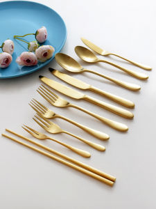 OUDING | Creative Ins Matte Gold Western Dinnerware Set