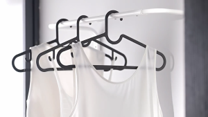 50PCS Anti-slip Hanger For Clothes Good Quality Affordable Anti-Distortion Cloth Plastic Hanger