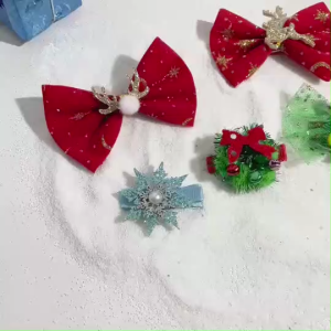 โบว์ติดผม กิ๊บติดผม Christmas Style กิ๊บแบบหนีบ/กิ๊บแบบสปริง สำหรับติดผมช่วงเทศกาลคริสต์มาส ใช้ได้ทั้งเด็กและผู้ใหญ่ พร้อมส่งในไทย!!