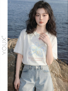YOUXIANG | Áo Thun Cổ Tròn Hoa Ren Đơn Giản