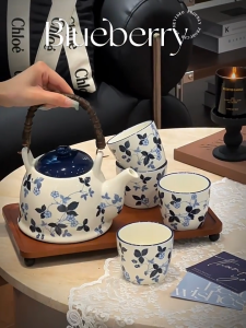 ชุดสตรอเบอร์รี่ป่าชุดน้ำชายามบ่ายกล่องของขวัญของขวัญวันเกิดแต่งงานขึ้นบ้านใหม่