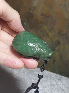 Gegegems Collection Nephrite fruit green with yellow hue hand carved 3-dimensional Dragon-Tortoise Jade handheld (with certificate) 和田玉碧玉乌兰海黄调果绿纯手工雕刻立体龙龟手把/小摆件(带证书)