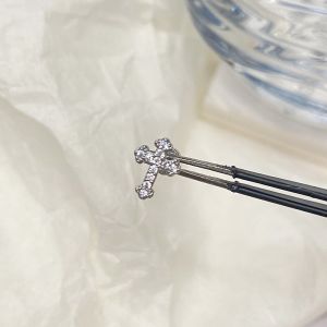 Classic Zircon Cross Titanium Steel Ear Studs Non-Removable Ear Care Super Shiny Korean Style Fashion Jewelry for Women