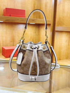 Fashionable Bucket Bag Womens Handbag Retro Artistic Style Waterproof Polyester Lining Detachable Shoulder Strap Casual Use