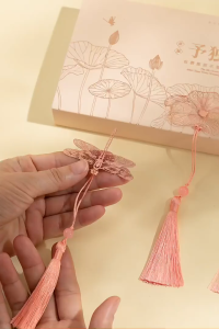 Lotus Leaf tassel Metal Hollow Bookmark Stationery Gift Book Page Clip