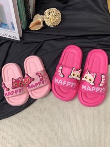 Adorable Cartoon Cat Childrens Slippers Fashionable Thick Bottom Anti-Slip Indoor Slippers Comfortable Flat Heel EVA Material