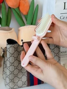 Gương kèm lược gấp gọn hoạt hình dễ thương BAG U GL3M25