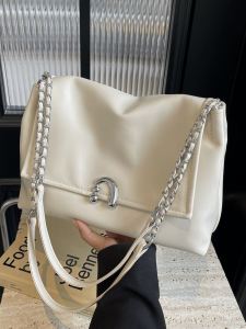 กระเป๋าถือทรงถุง Tote Bag กระเป๋าสะพายไหล่แบบลำลองสำหรับผู้หญิง ฤดูร้อน 2024 กระเป๋าสะพายข้างแบบลำลองแบบเรียบง่ายสไตล์เกาหลี