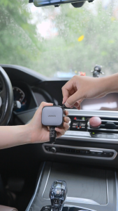 UGREEN 145W Muti Ports Super-Fast Charging Car Charger with USB-C Retractable Cable