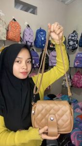 Tas Wanita Terbaru: Tas Kulit, Selempang & Bahu