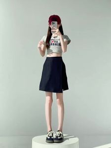 La Chapelle | Lightweight Irregular Design Petite Shorts for Summer
