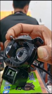 LAMPU TEMBAK LASER D2 OWL 2 WARNA PUTIH KUNING JAUH DEKAT SUPER TERANG SET BREKET DUDUKAN UNIVERSAL MOTOR MOBIL