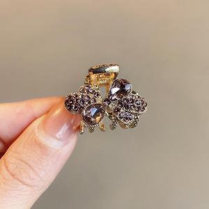 Small Butterfly Knot Hair Clip Edge Girls Forehead Clip Popular Internet Hair Accessories Hairdressing Tools Personal Grooming