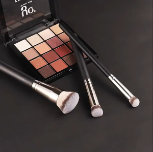 Concealer Soft Hair Precise Flat Head Brush cover Dark Circle tear groove eyebag lekuk mata