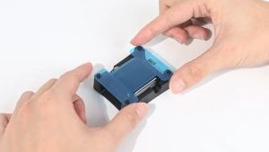 Wiwu 2in1 Easy Install & Guide HD Anti-Oil Anti-Fingerprint Screen Protector for Apple Watch