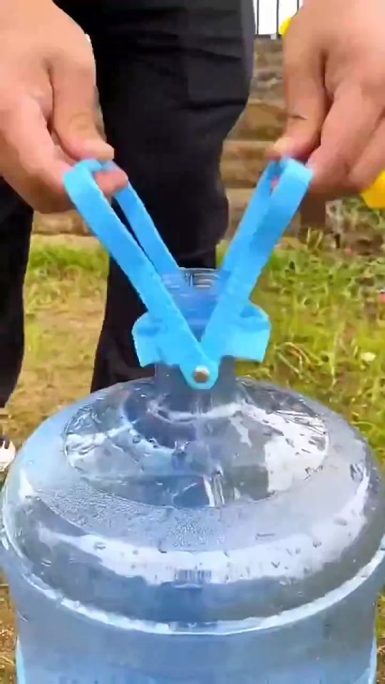 Drinking Water Bottle Handles Bottle Carrier Easy Lifting Water Bucket Handles Water Bucket Carrier Handles