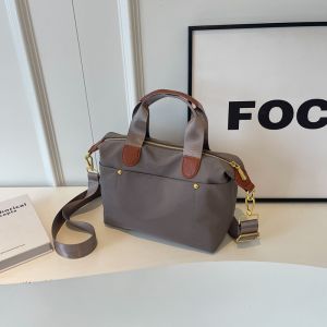 Fashionable Casual Shoulder Bag Handbag INS Style Korean Japanese Elegance Autumn Small Bag Nylon Material Zipper Closure