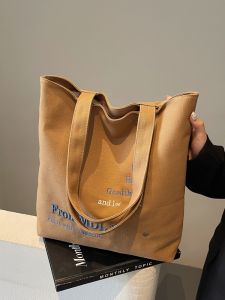Korean Style Large Capacity Canvas Tote Bag Womens Casual Shoulder Handbag Commuter Underarm Tote Bag Fashionable Urban Simple Design