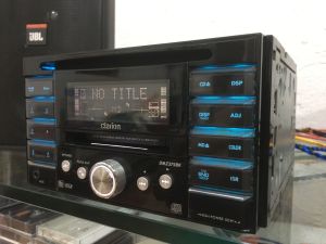 Đầu Radio Cd md aux out sub RAC hãng Clarion .loại 2 din giành cho các hãng xe