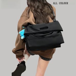 UR Large Capacity Womens Tote Bag Soft Leather Crossbody Single Shoulder Commuter Bag Fashionable Daily Use Handbag