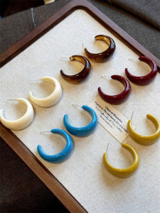 Colorful C-Shaped Hoop Earrings Unique Design Exaggerated Elegance Commute Versatile Fashion Jewelry Accessories