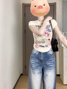 Dream clothes🎃เสื้อยืดแฟชั่นผู้หญิง🥕เสื้อยืดเข้ารูป การออกแบบลายพิมพ์สไตล์เกาหลี คอกลม ทันสมัยและใช้งานได้หลากหลาย