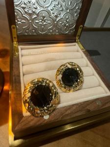 Exaggerated Large round Black Earrings Womens Elegant French Style Fashion Jewelry Statement Piece Alloy Material