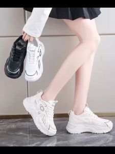 Addision (มาใหม่) รองเท้าผ้าใบผู้หญิง รองเท้าแฟชั่นสไตส์เกาาหลีสุดฮิต เสริมส้น5cm มี3สี(ดำ ขาว ครีม)NO.B008 พร้อมส่ง