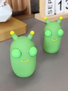 FUNTOY Mainan Dekompresi Baru: Mainan Remas & Serangga Kubis