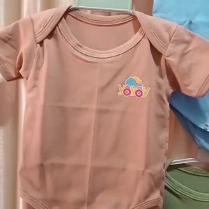 Baju Bayi Baru Lahir Jumper Lengan Pendek Warna Terracotta Usia 0 - 12 Bulan Bahan Cotton Combed 24s