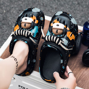 Mens New Style Clogs Personalized Garden Shoes Comfortable and Lightweight Outdoor Clogs Non-Slip Beach Sandals