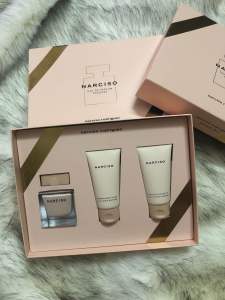 Set nước hoa narciso màu be (Poudree) EDP