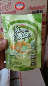 KUE SUS KREM BALLEN RASA KLEPON 1 DUS ISI 32pcs ( 30 x 30gr )