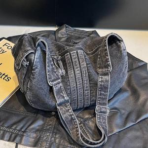 Fashionable Large Capacity Denim Shoulder Bag Commuter Crossbody Washed Bag Dumpling Shape Soft Handbag for Young Adults