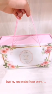 BISA COD - Free Packing Bubble - Cangkir Teko Keramik Set 4 Cups 1 Pot European Style / alat dapur / alat meja makan / cangkir teh / kado pernikahan / hiasan lemari pajangan