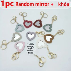 Túi Đựng Son Môi Mini Hình Trái Tim Nhiều Màu Sắc Chất Liệu PU Thời Trang Nhỏ Gọn Tiện Dụng Để Đựng Đồ Trang Điểm