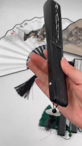 Kipas Tangan Lipat Gaya China Kuno Desain Seni Kaligrafi Tradisional Souvenir Eksklusif Aksesoris Fashion Oriental