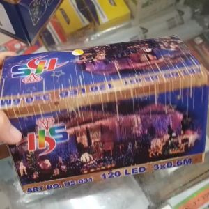 ของแท้100% ไฟ ม่าน ราว คริสตัล แสงวอร์ม ไฟตกแต่ง ม่านน้ำแข็ง ไฟหยดน้ำ ยาว 6 เมตร แสงเหลือง