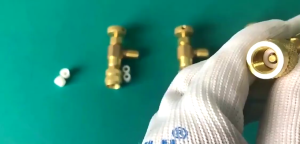 Safety Valve Adapter R410 R22 Brass Refrigerant Control Valve Air Conditioning Plus Fluoride Valve